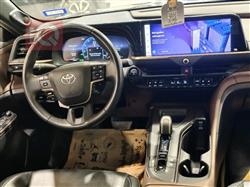 تۆیۆتا کراون